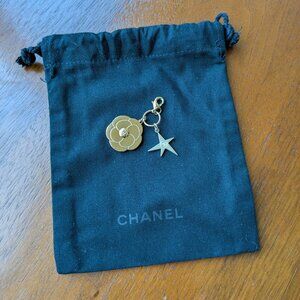 Chanel Beauty Gift with Purchase Seasonal Charm + Dust Bag – Authentic